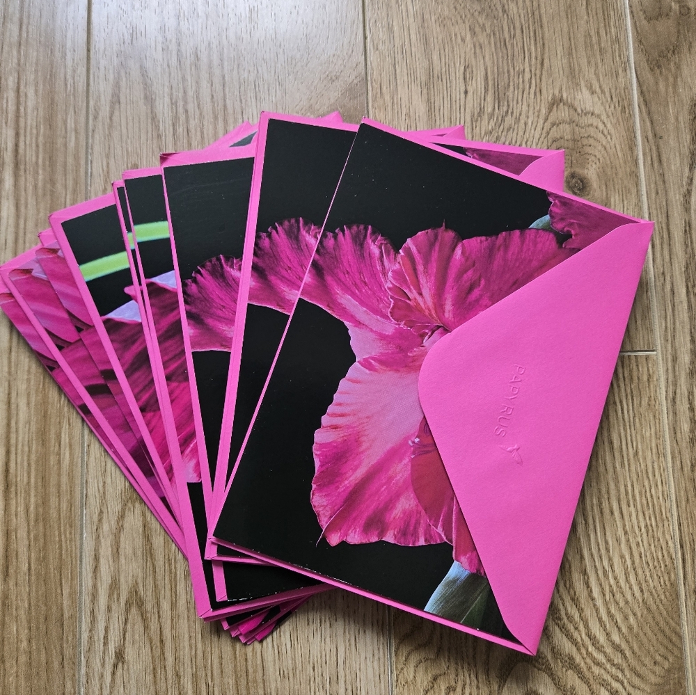 NEW❤️ 10 Quality Blank Cards Pink Floral Cards w Matching Envelopes